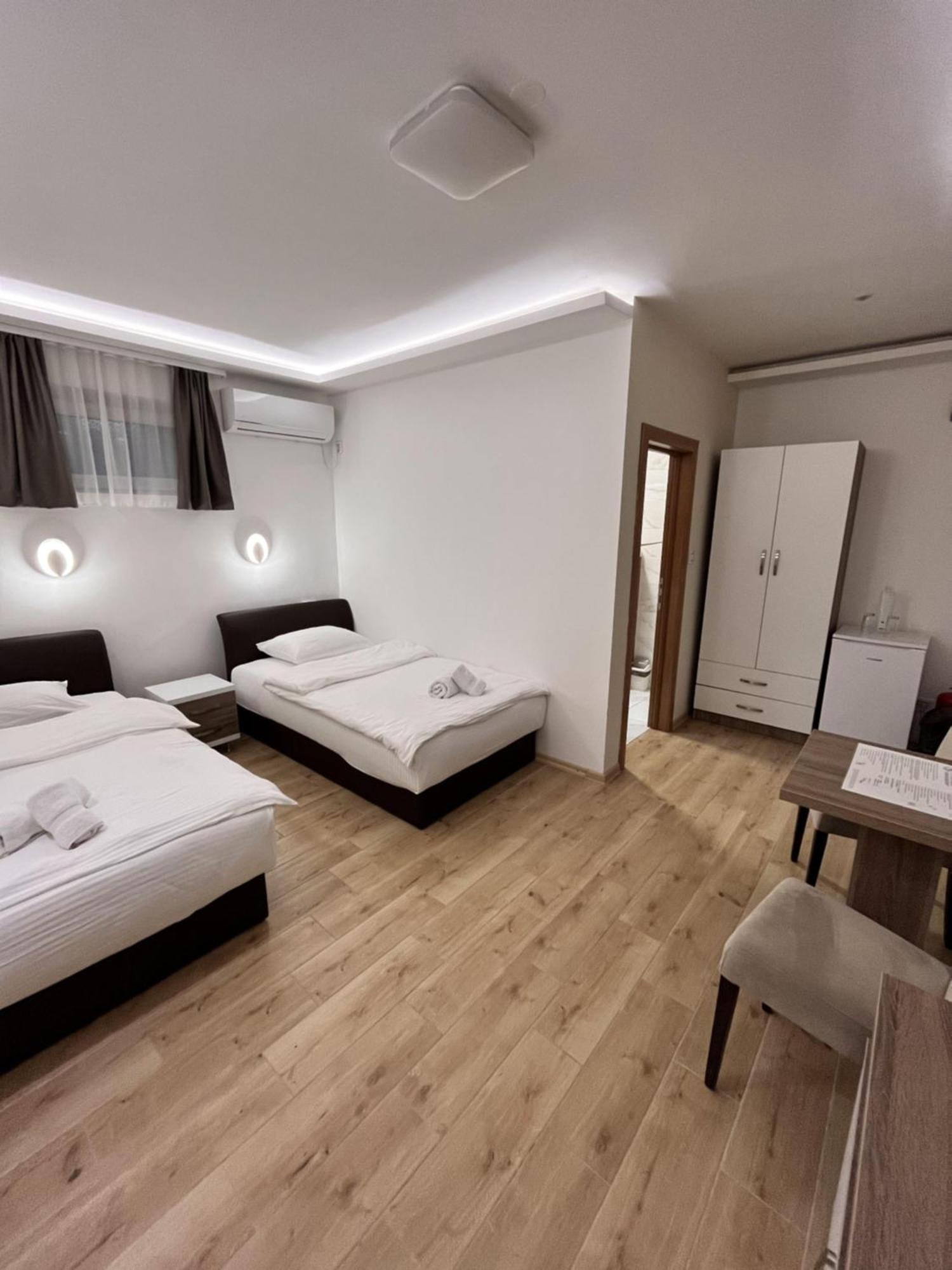 Kovac Residence Зренянин Екстериор снимка