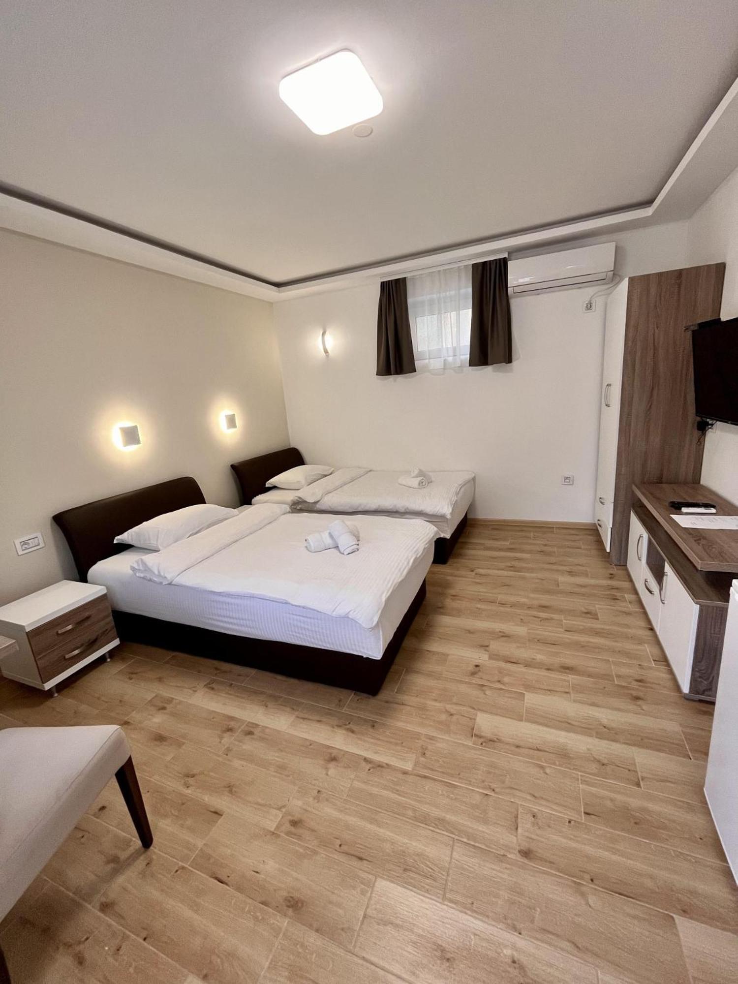 Kovac Residence Зренянин Екстериор снимка