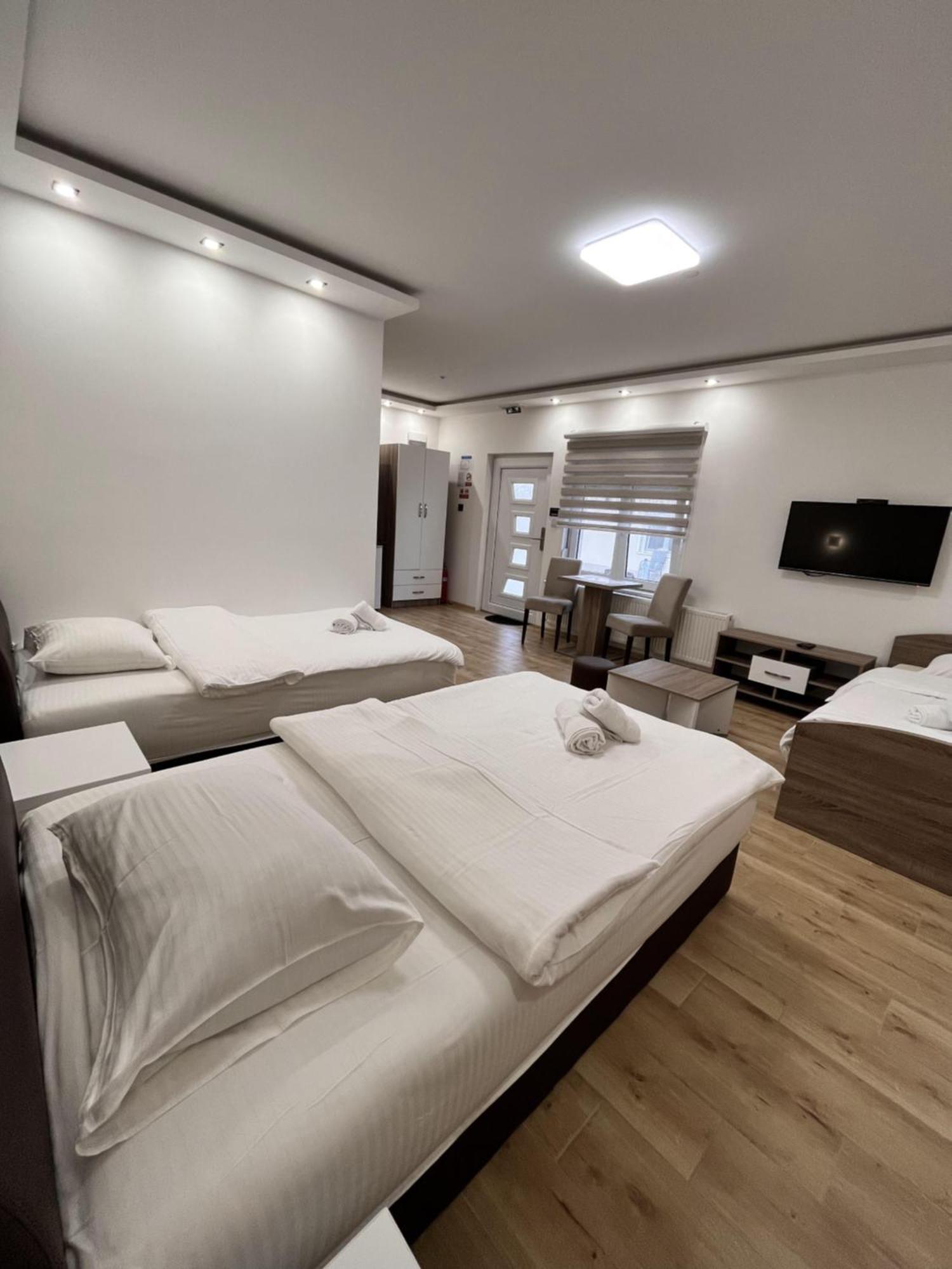Kovac Residence Зренянин Екстериор снимка