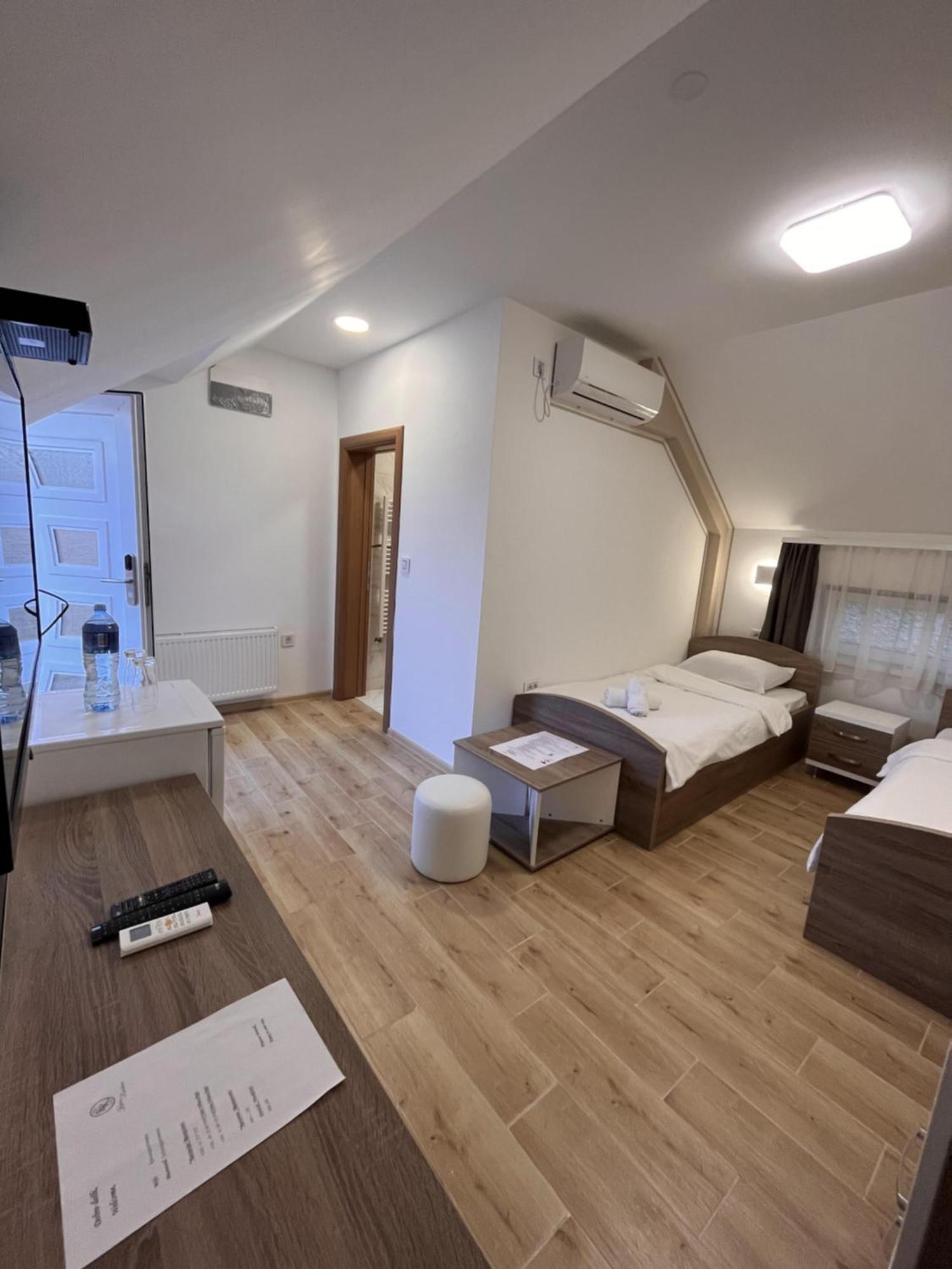Kovac Residence Зренянин Екстериор снимка