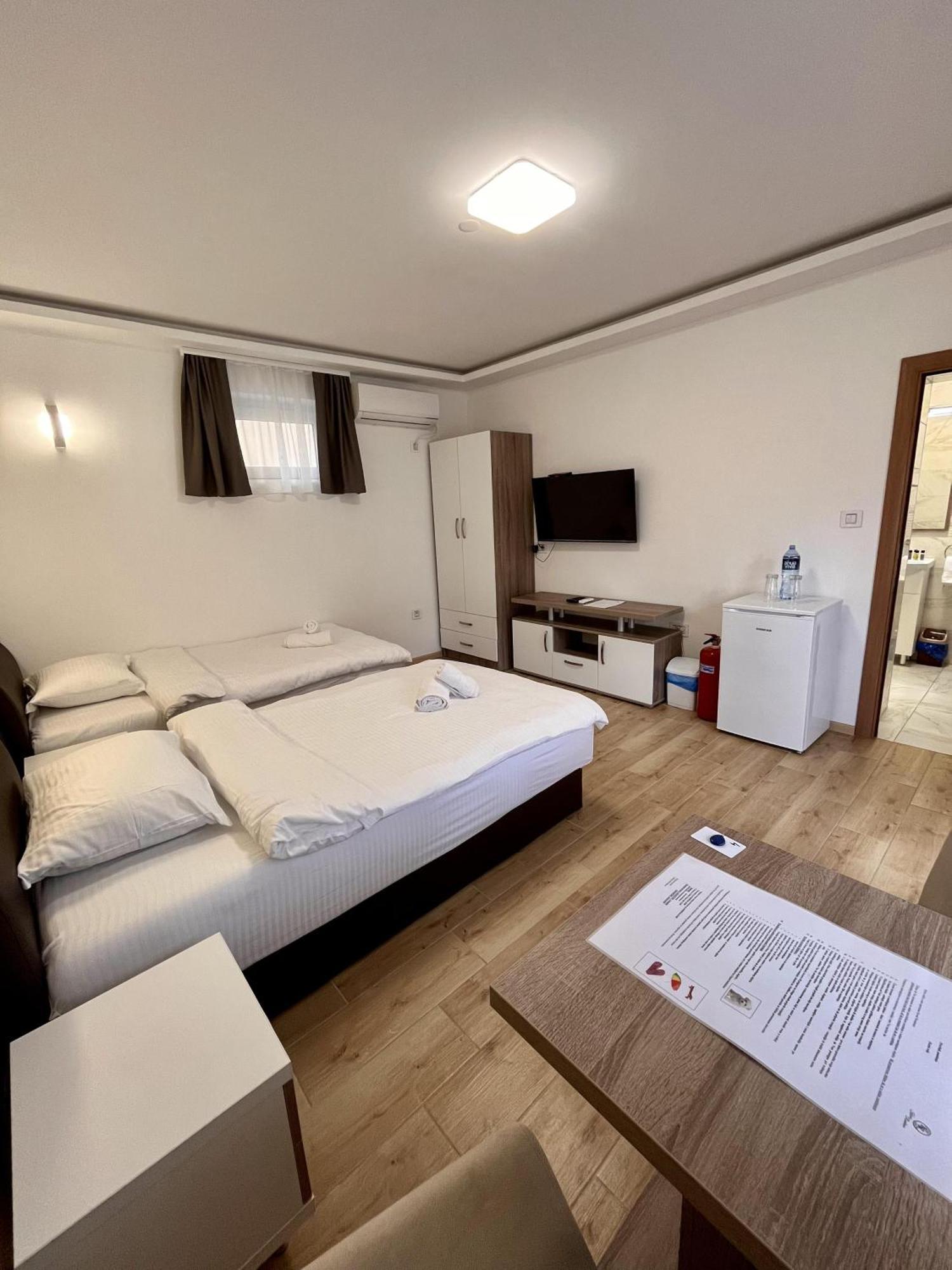 Kovac Residence Зренянин Екстериор снимка