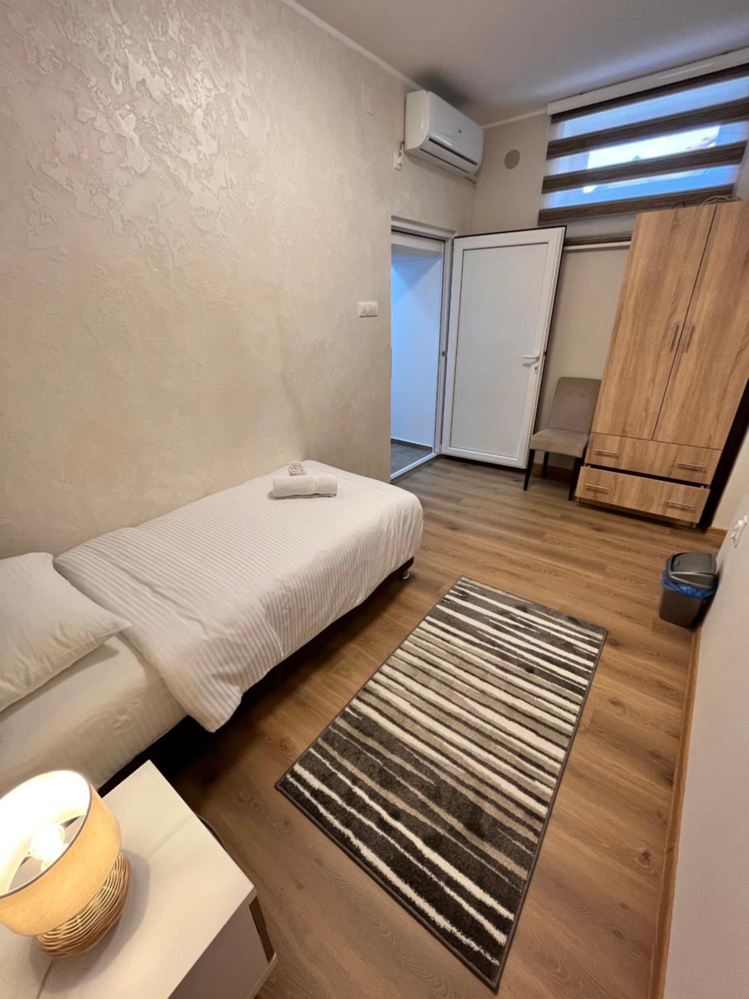 Kovac Residence Зренянин Екстериор снимка